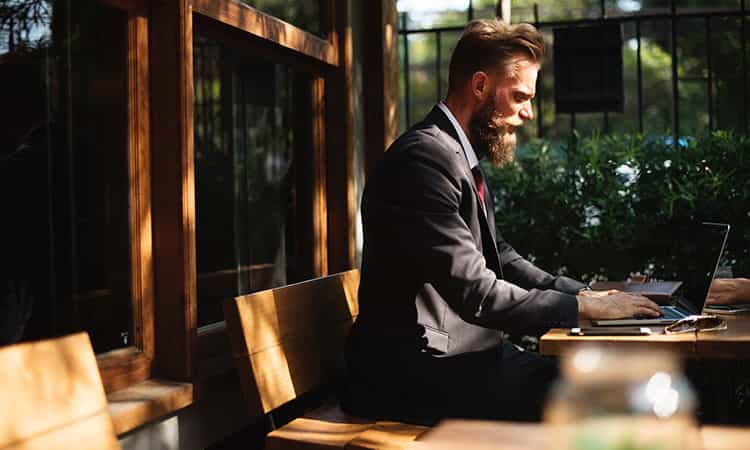 How to become an entrepreneur ? 